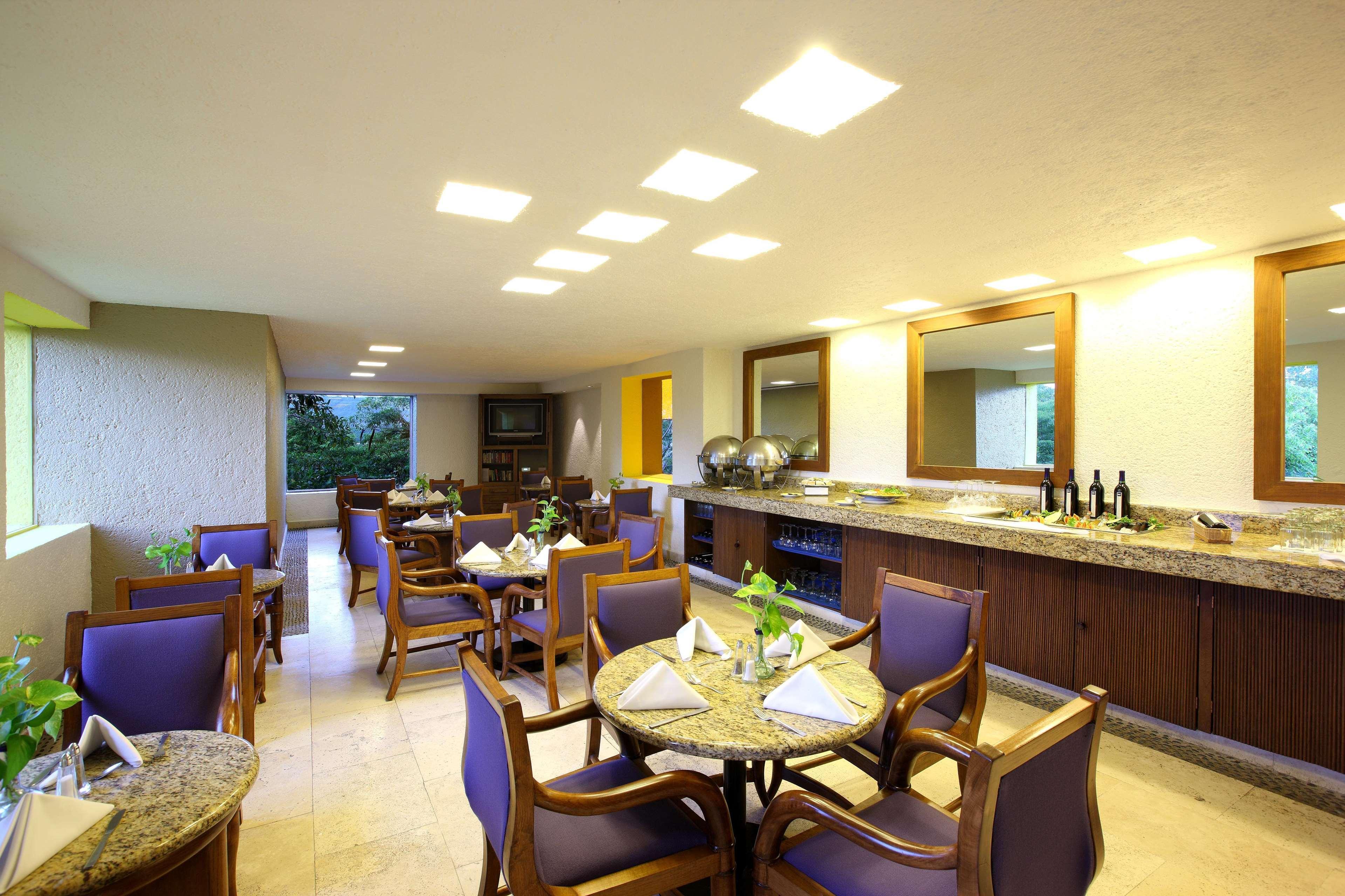 Las Brisas Ixtapa Ixtapa  Restauracja zdjęcie Club House