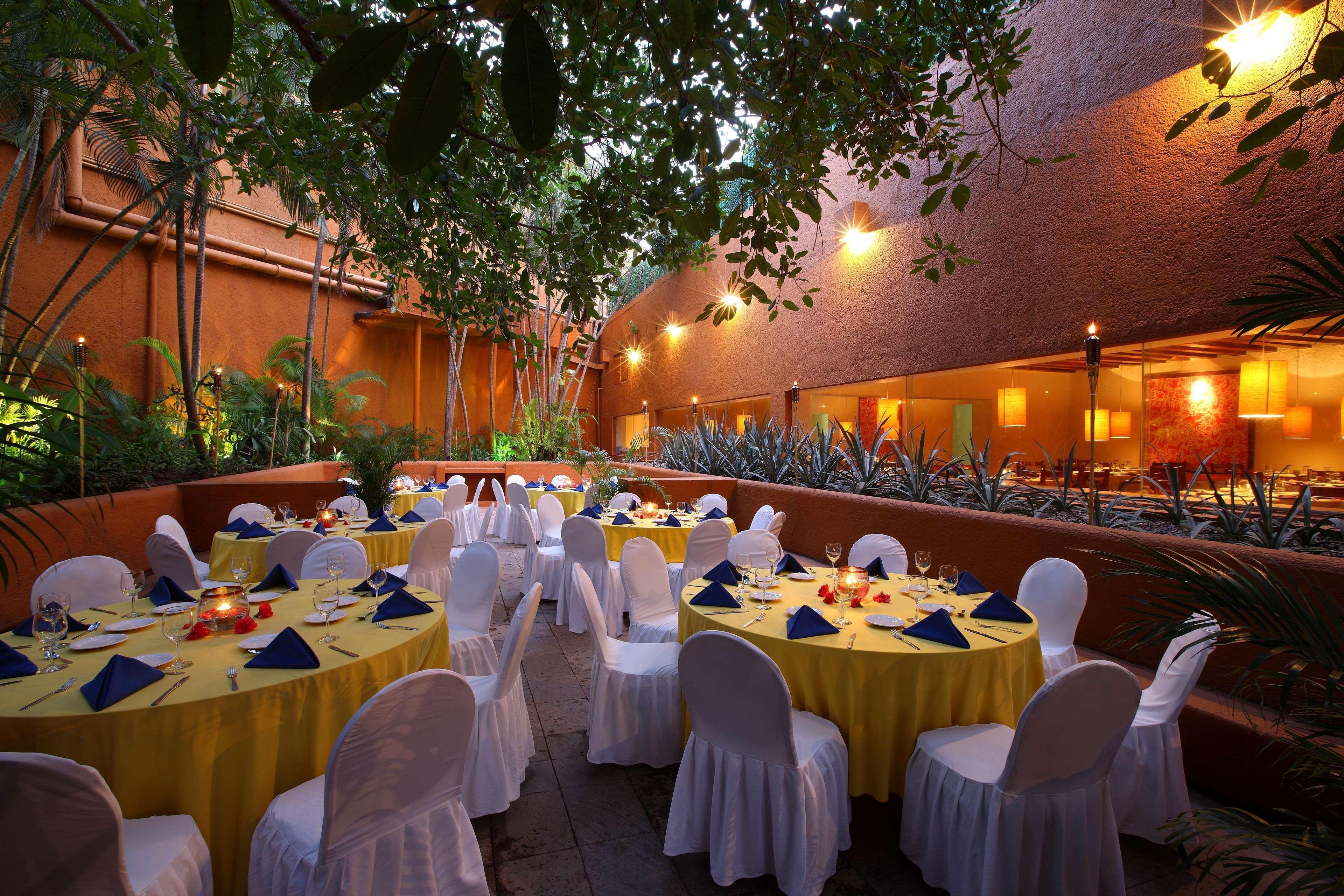 Las Brisas Ixtapa Ixtapa  Restauracja zdjęcie The Garden Grille