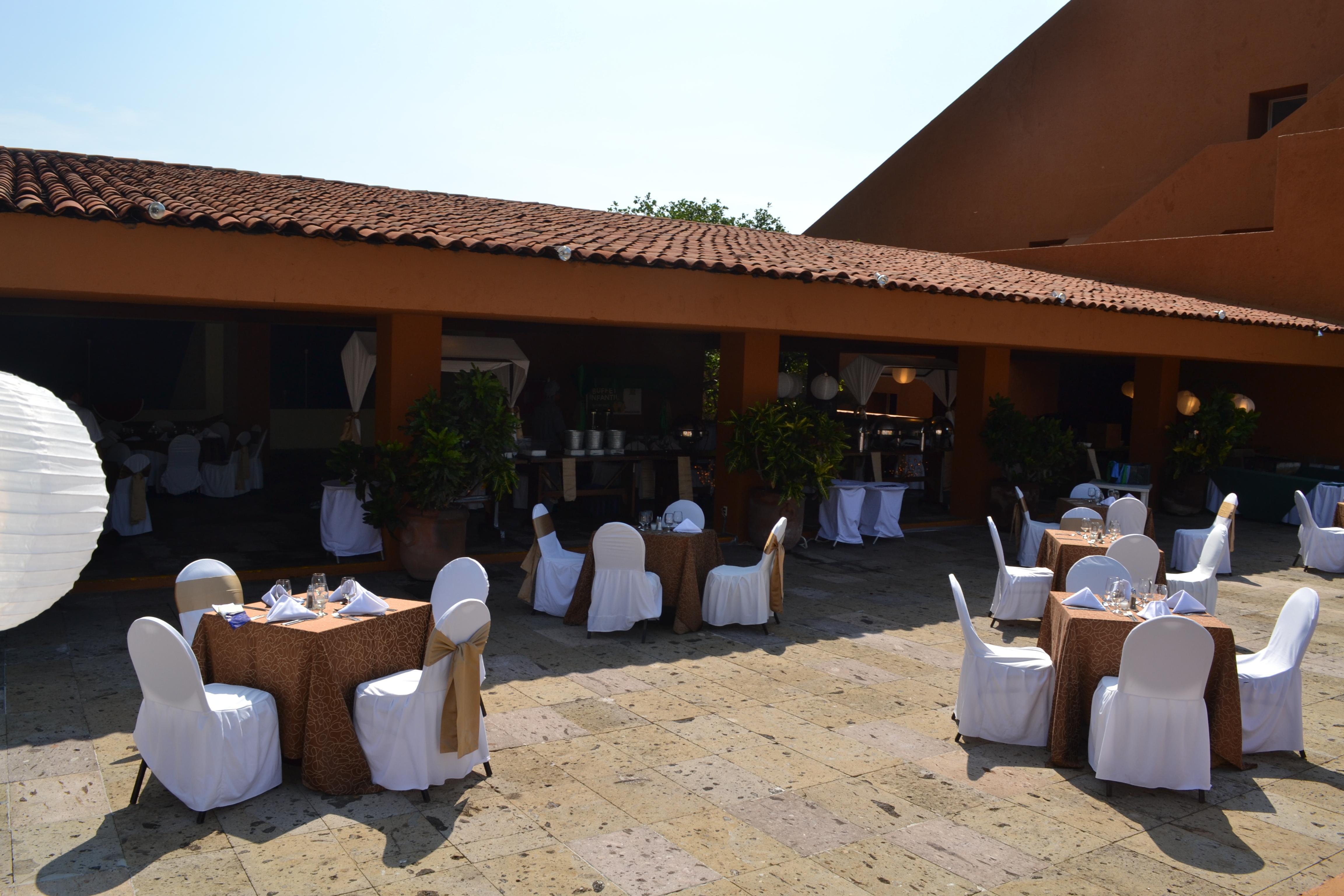 Las Brisas Ixtapa Ixtapa  Zewnętrze zdjęcie The restaurant at the hotel